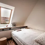 Cube Central Rooms For 2